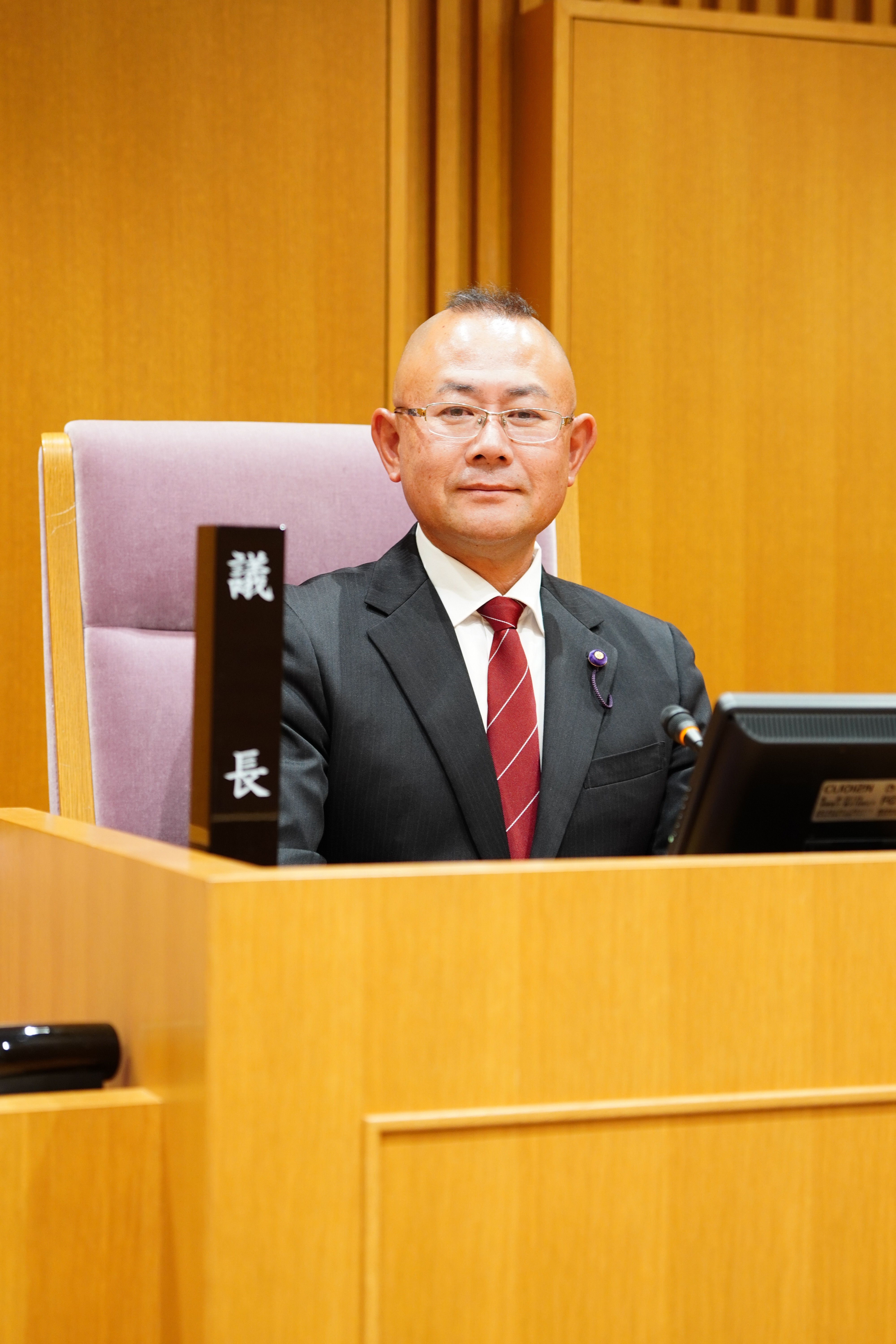 議長顔写真